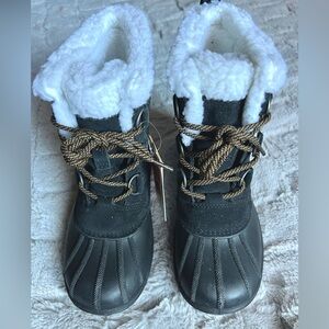 Cat and Jack kids snow shoes